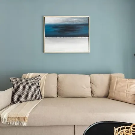 Moon Light 1-bedroom In