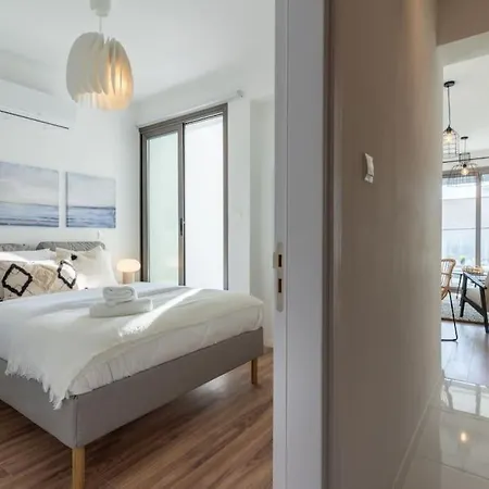 Moon Light 1-bedroom In Larnaca