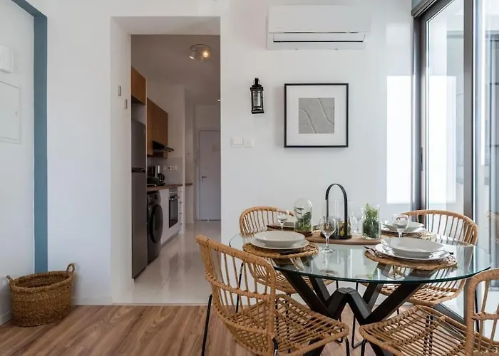 Moon Light 1-bedroom In アパート