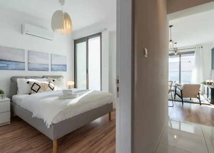 Moon Light 1-bedroom In ラルナカ