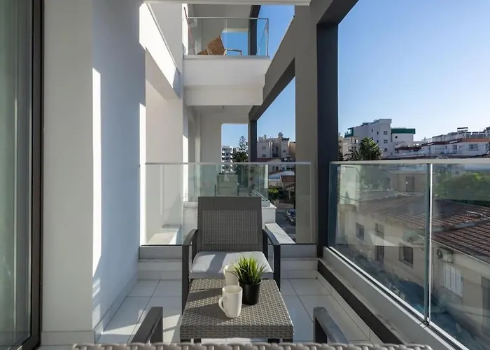 Moon Light 1-bedroom In