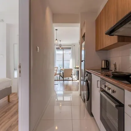 아파트 Moon Light 1-bedroom In 라르나카